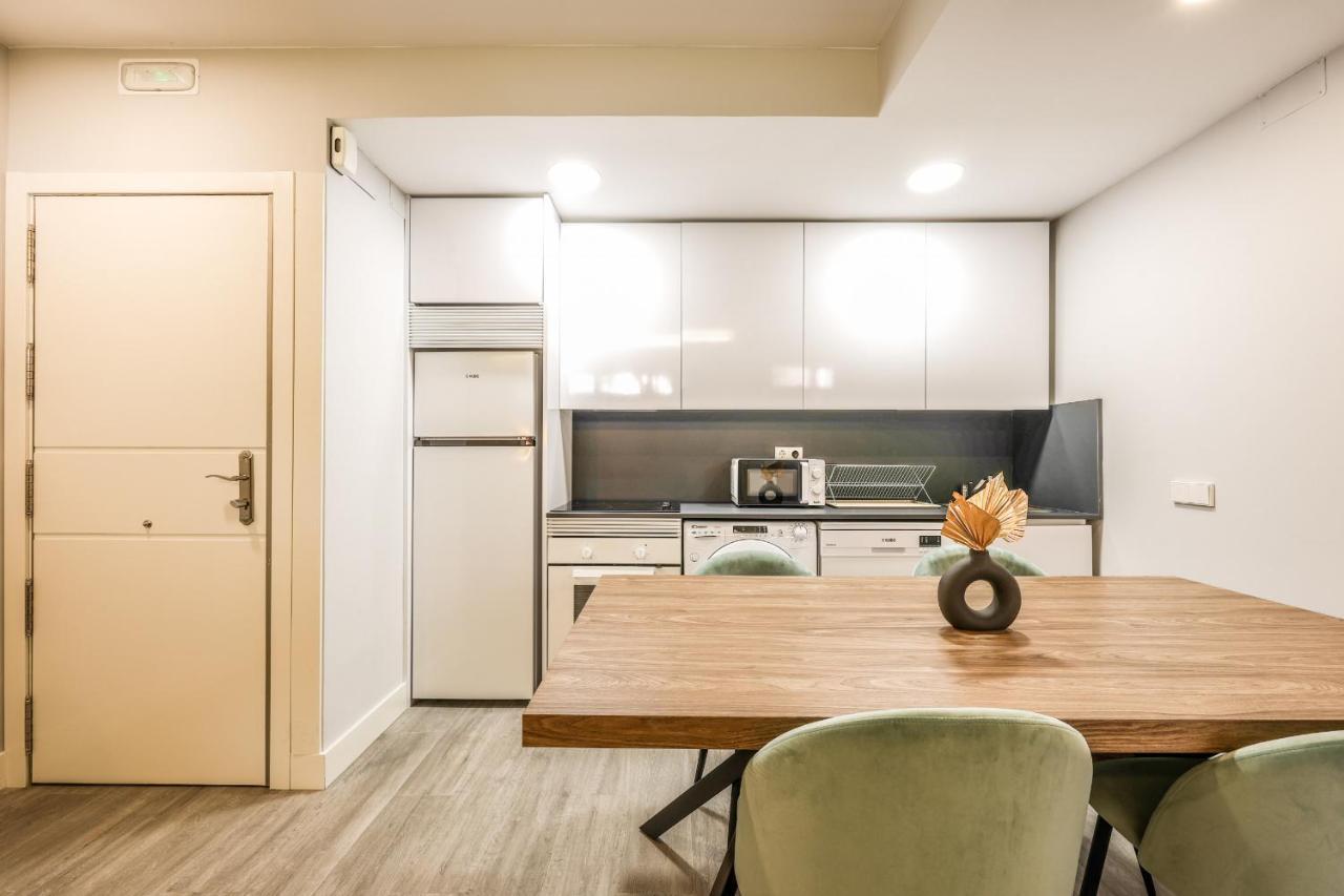 Apartamentos Reformados En Arturo Soria Madrid Eksteriør billede