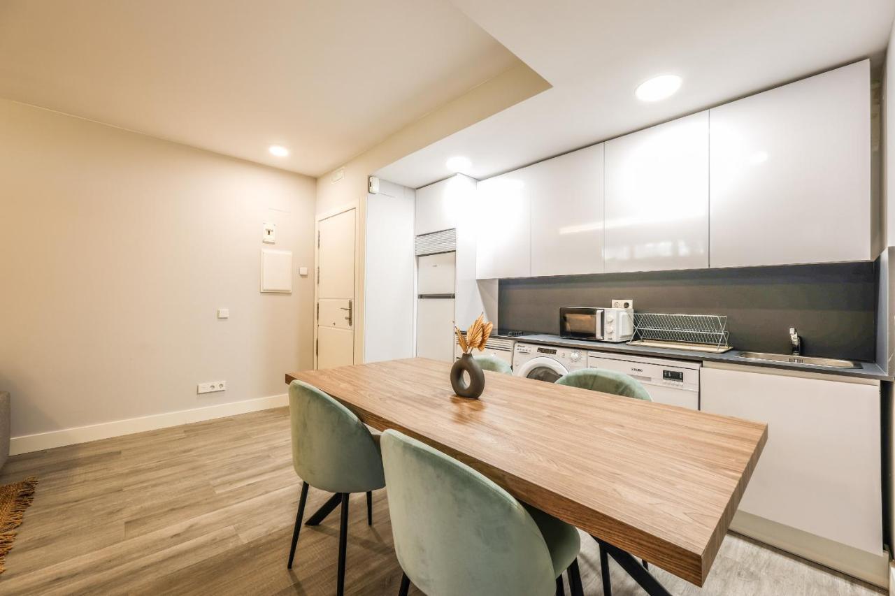 Apartamentos Reformados En Arturo Soria Madrid Eksteriør billede