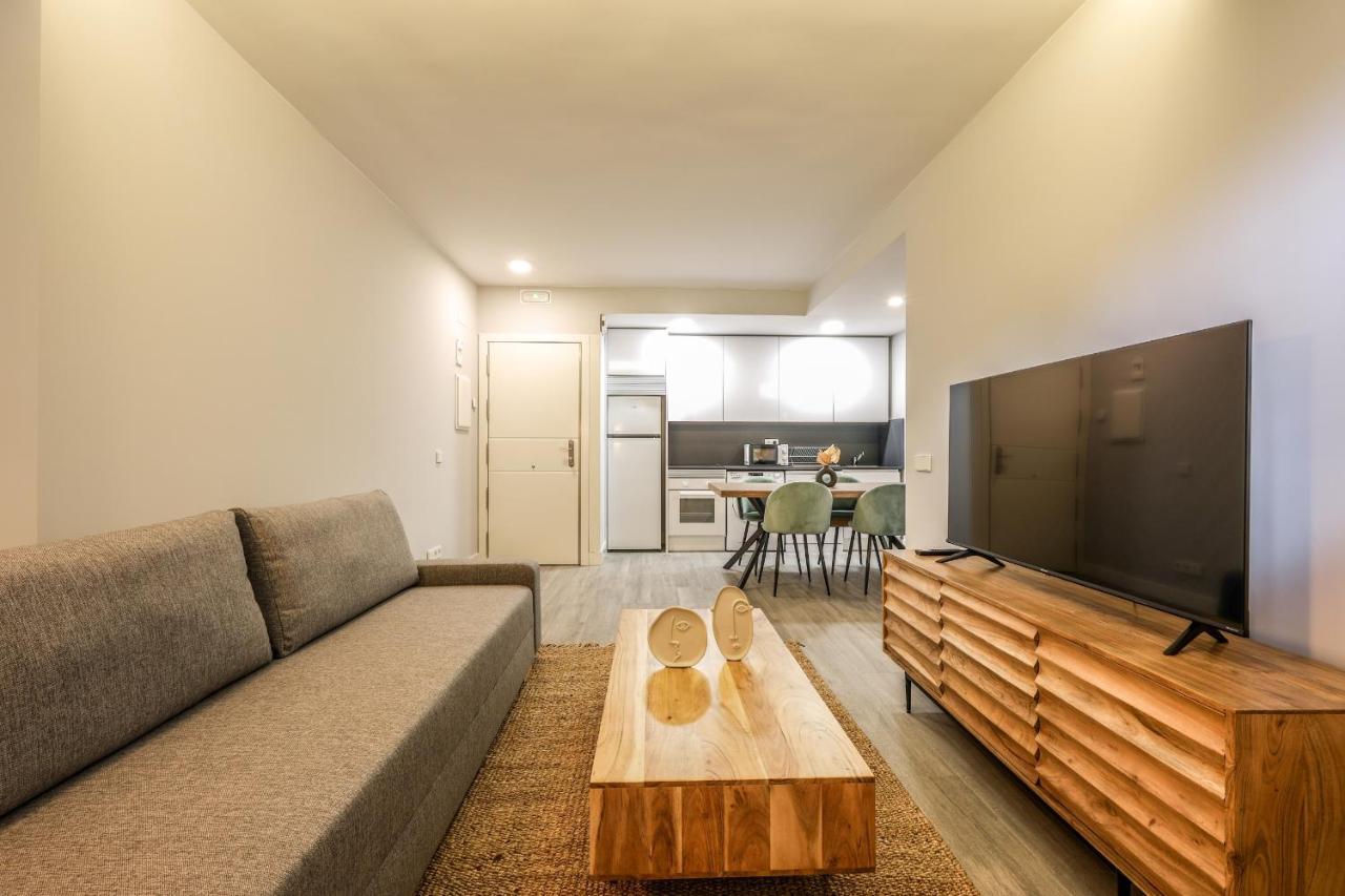 Apartamentos Reformados En Arturo Soria Madrid Eksteriør billede
