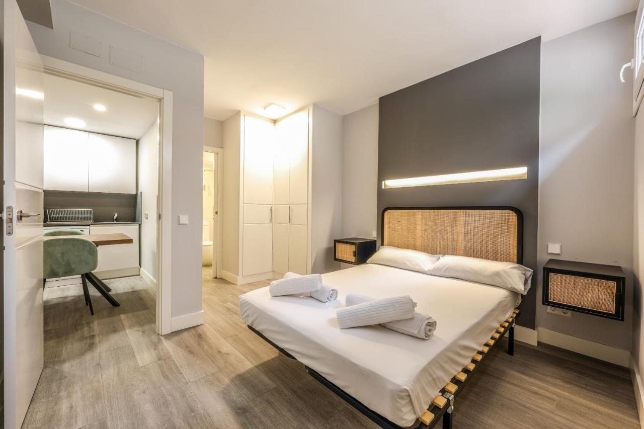 Apartamentos Reformados En Arturo Soria Madrid Eksteriør billede