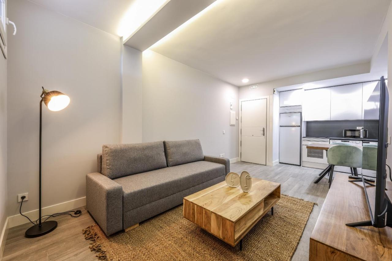 Apartamentos Reformados En Arturo Soria Madrid Eksteriør billede
