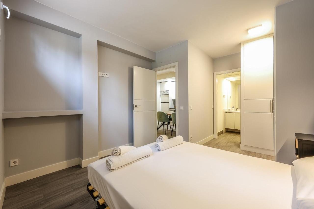 Apartamentos Reformados En Arturo Soria Madrid Eksteriør billede
