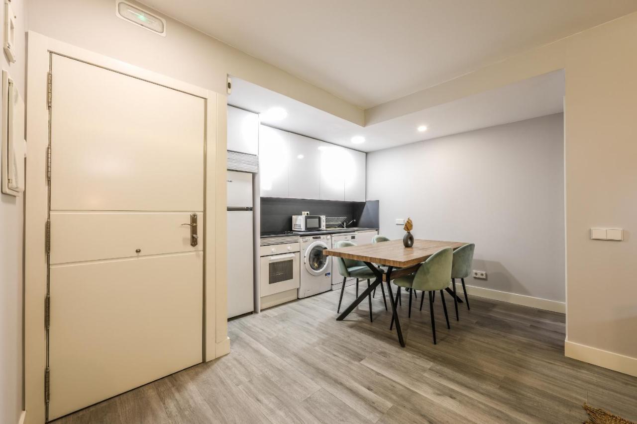 Apartamentos Reformados En Arturo Soria Madrid Eksteriør billede
