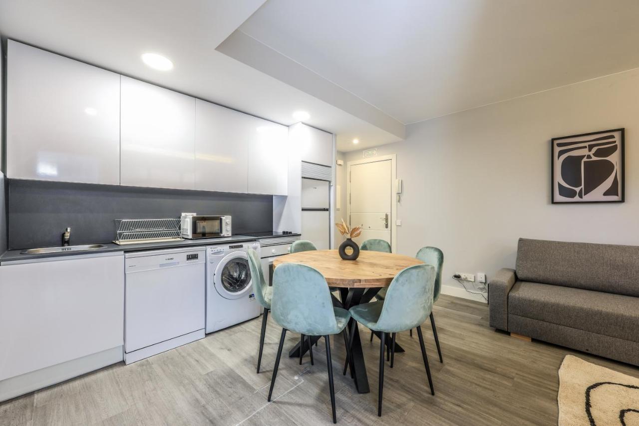 Apartamentos Reformados En Arturo Soria Madrid Eksteriør billede